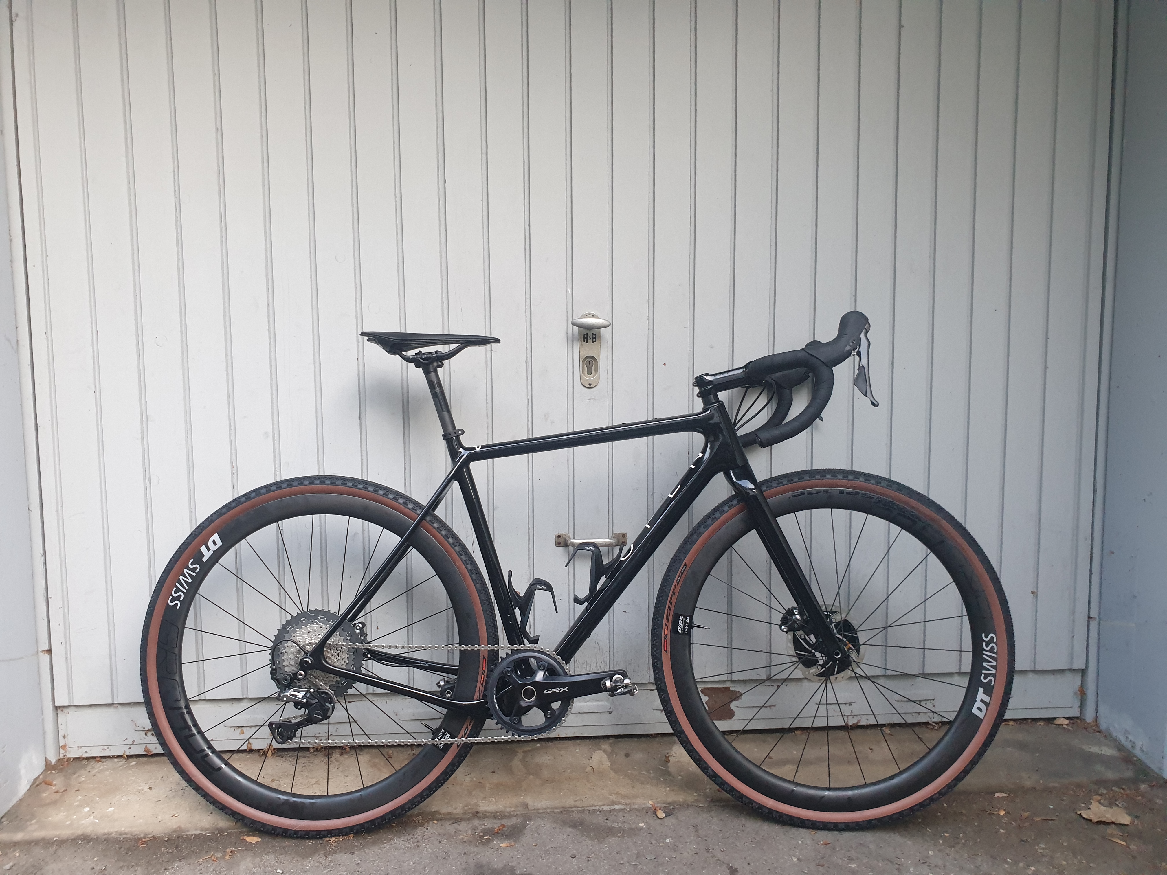 Upper cheap gravel bike